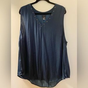 Woman’s plus size tank